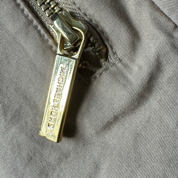 Michael Kors Size 14 Shorts Tan - Picture 10 of 13